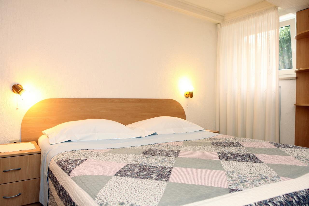 Apartments Nadia Portoroz Nk ภายนอก รูปภาพ